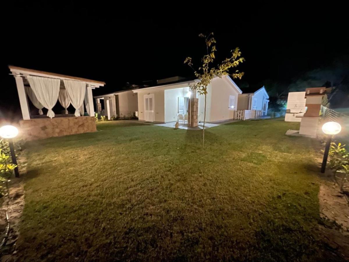 Villa Stella Marina Valledoria  Exteriör bild