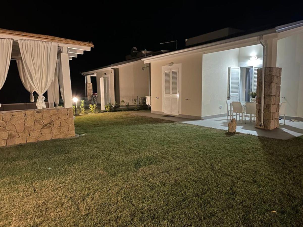 Villa Stella Marina Valledoria  Exteriör bild